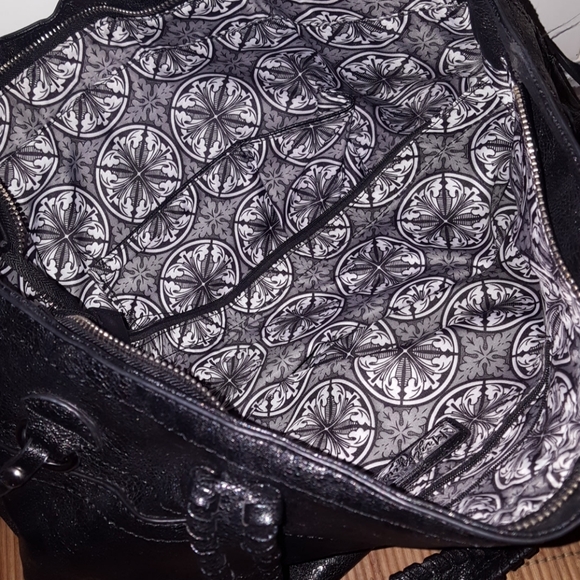 Miztique tote - Picture 4 of 6